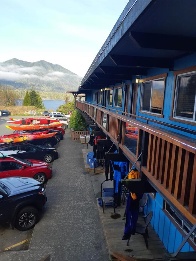 Meares Vista Inn Tofino Exterior photo